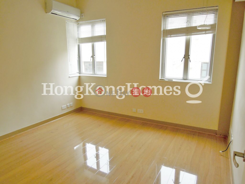 Property Search Hong Kong | OneDay | Residential | Sales Listings 3 Bedroom Family Unit at Horizon Mansion | For Sale