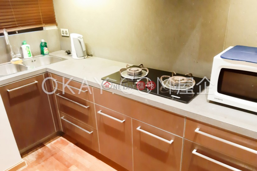 Property Search Hong Kong | OneDay | Residential | Rental Listings Lovely 1 bedroom on high floor with rooftop | Rental