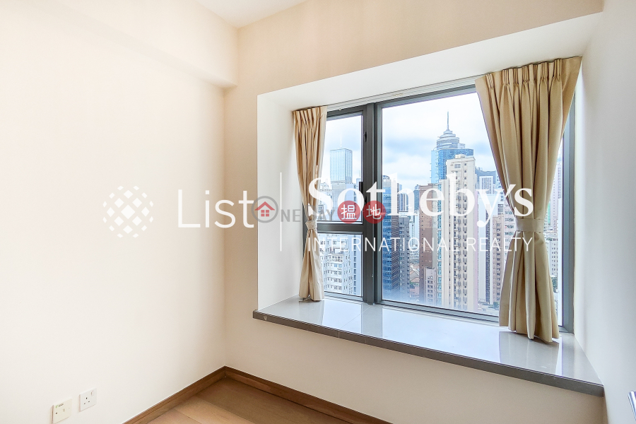 Property for Rent at Centre Point with 3 Bedrooms | 72 Staunton Street | Central District | Hong Kong, Rental, HK$ 40,000/ month