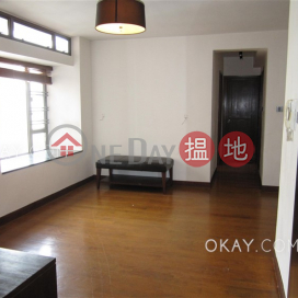 Stylish 3 bedroom in Sheung Wan | Rental, Hollywood Terrace 荷李活華庭 | Central District (OKAY-R64199)_0