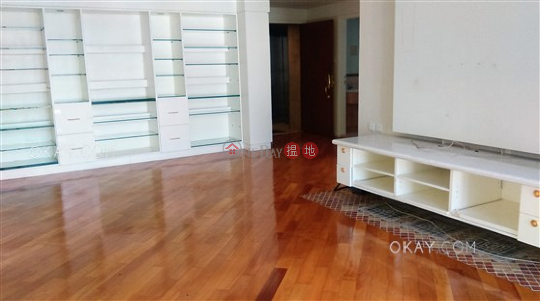 Stylish 2 bedroom with parking | Rental, Tower 1 Regent On The Park 御花園 1座 Rental Listings | Eastern District (OKAY-R22393)