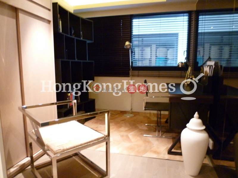 3 Bedroom Family Unit for Rent at Aqua 33 33 Consort Rise | Western District, Hong Kong Rental | HK$ 46,000/ month
