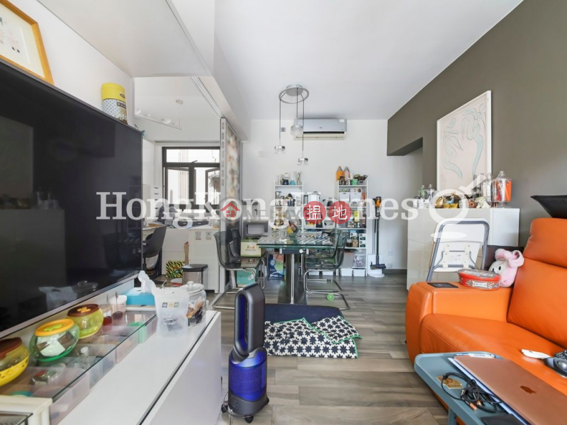 3 Bedroom Family Unit at Silver Court | For Sale | 100 High Street | Western District Hong Kong, Sales, HK$ 10M