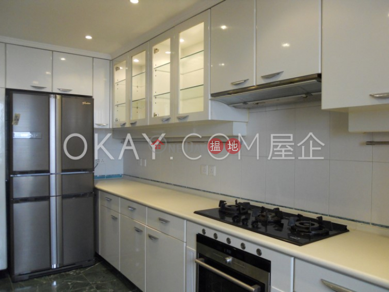 Lovely 3 bedroom on high floor with rooftop & balcony | For Sale 88 Tai Tam Reservoir Road | Southern District Hong Kong, Sales, HK$ 138M