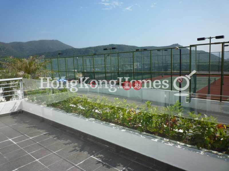 Property Search Hong Kong | OneDay | Residential Rental Listings | 4 Bedroom Luxury Unit for Rent at Floral Villas