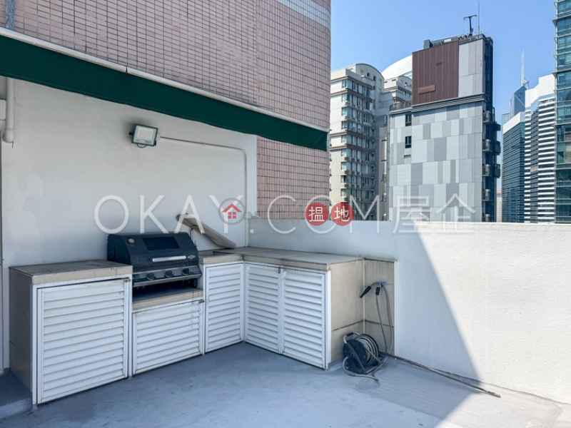 Cozy studio on high floor with rooftop | Rental 15 St Francis Yard | Wan Chai District Hong Kong Rental HK$ 29,000/ month