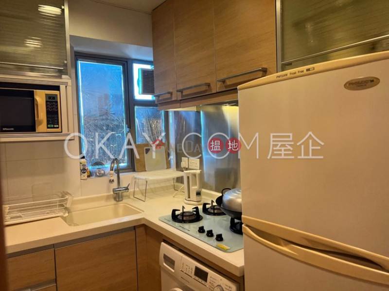 Property Search Hong Kong | OneDay | Residential, Sales Listings, Nicely kept 2 bedroom on high floor with balcony | For Sale