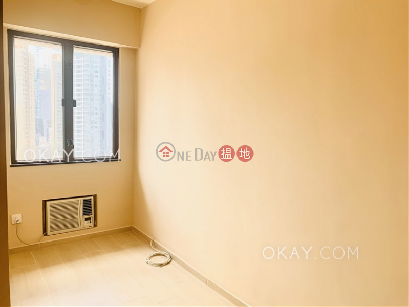 Efficient 3 bedroom in Mid-levels East | Rental 128-130 Kennedy Road | Eastern District | Hong Kong | Rental, HK$ 38,000/ month