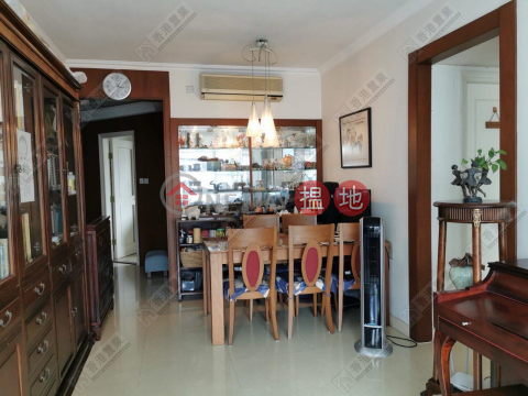 Three bedrooms and one apartment in The Victoria Towers | Tower 3 The Victoria Towers 港景峯3座 _0