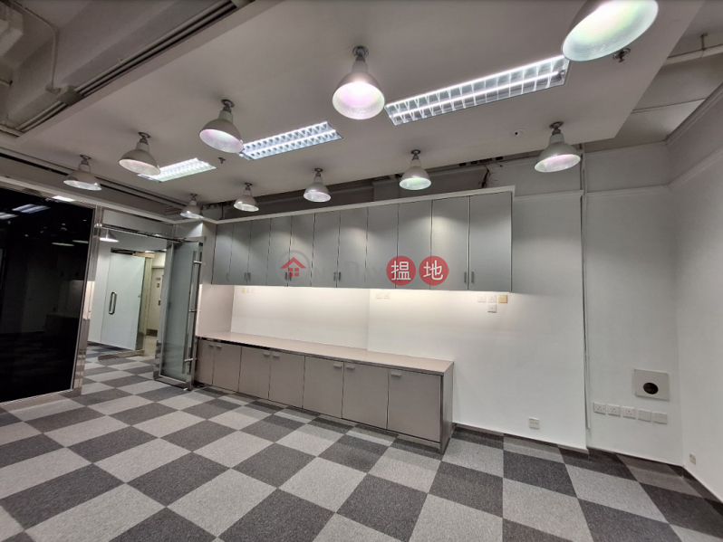 Property Search Hong Kong | OneDay | Industrial | Rental Listings Seton Center In Lai Chi Kok Is Decorated With Glass Curtain Walls And Transportation Is Convenient