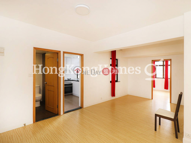 3 Bedroom Family Unit for Rent at Tai Shing Building 129-133 Caine Road | Central District, Hong Kong, Rental HK$ 26,000/ month