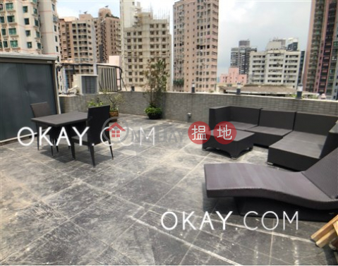 Lovely penthouse with rooftop | Rental, 31-37 Lyttelton Road 列堤頓道31-37號 | Western District (OKAY-R269692)_0