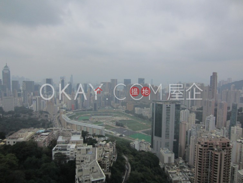 3房3廁,實用率高,極高層,連車位松柏新邨出售單位|松柏新邨(Evergreen Villa)出售樓盤 (OKAY-S31717)