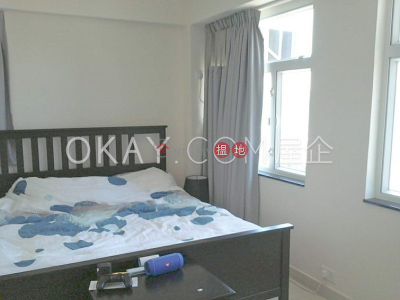 Cozy 2 bedroom on high floor with sea views | Rental | Ka On Building 嘉安大廈 Rental Listings
