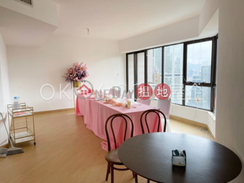 Stylish 2 bedroom with balcony & parking | Rental | Grand Bowen 寶雲殿 _0