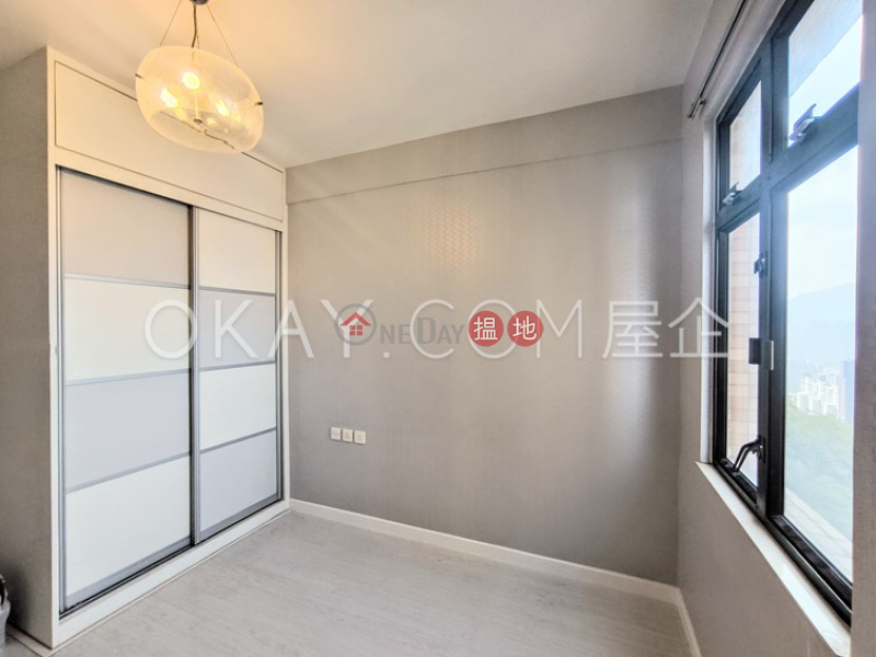 HK$ 48,000/ month Broadview Terrace | Eastern District | Charming 3 bedroom with parking | Rental