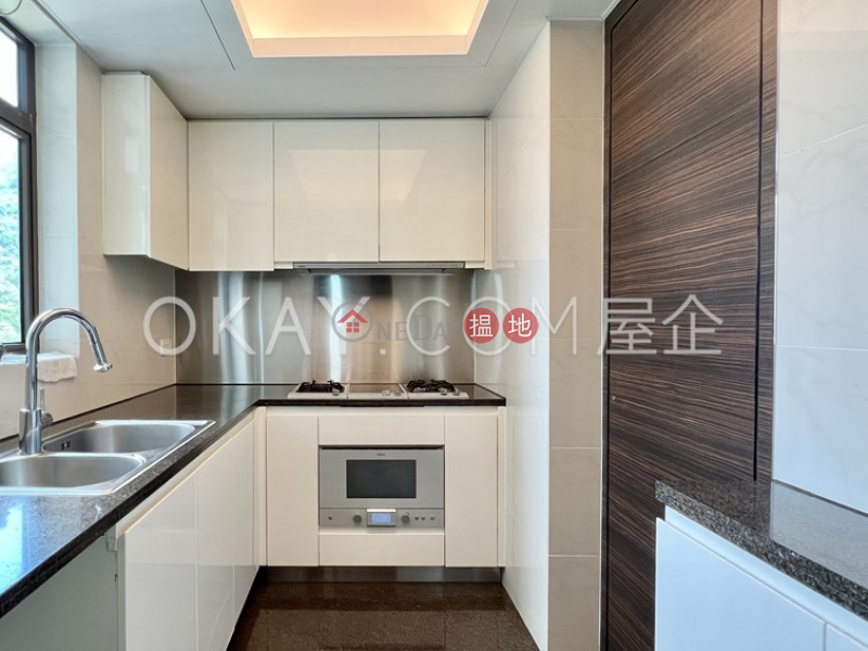 HK$ 42,800/ month | The Sail At Victoria, Western District Charming 3 bed on high floor with sea views & balcony | Rental