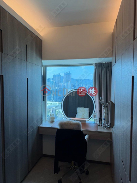 Three bedrooms, one apartment, multi-purpose in SORRENTO | 1 Austin Road West | Yau Tsim Mong, Hong Kong Sales | HK$ 26M