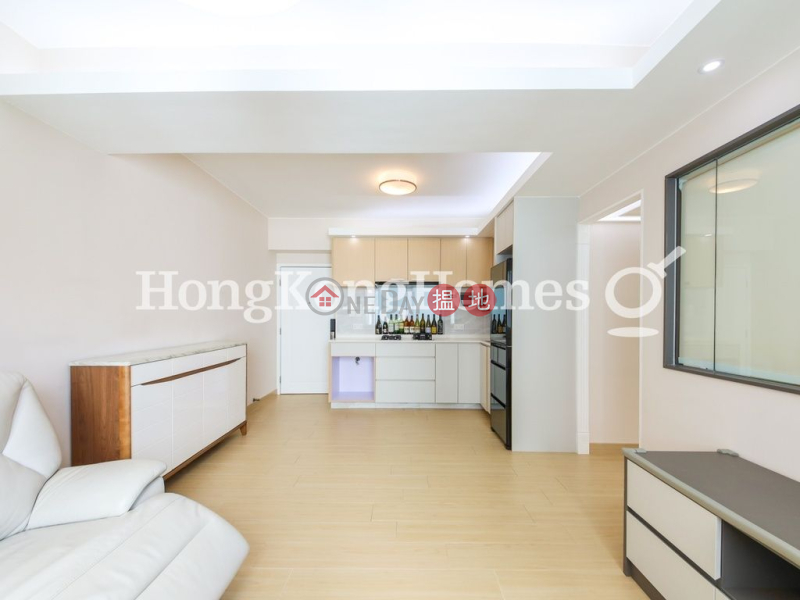 3 Bedroom Family Unit for Rent at Shan Kwong Tower, 22-24 Shan Kwong Road | Wan Chai District | Hong Kong, Rental, HK$ 30,000/ month