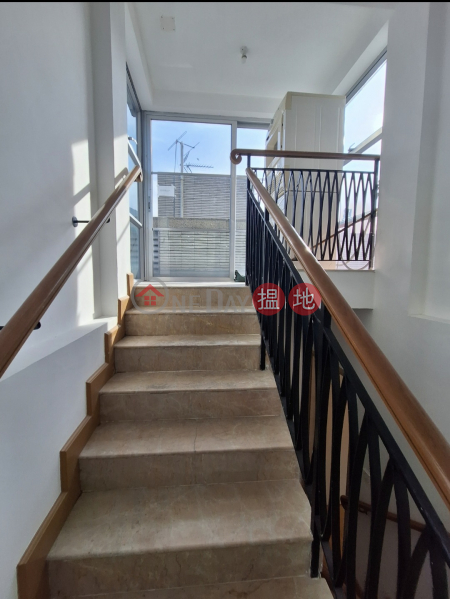 ROYAL BAY DUPLEX HOUSE 4 BED 3 BATH 2 CP | 3 Nam Wai Road | Sai Kung Hong Kong Rental HK$ 58,500/ month