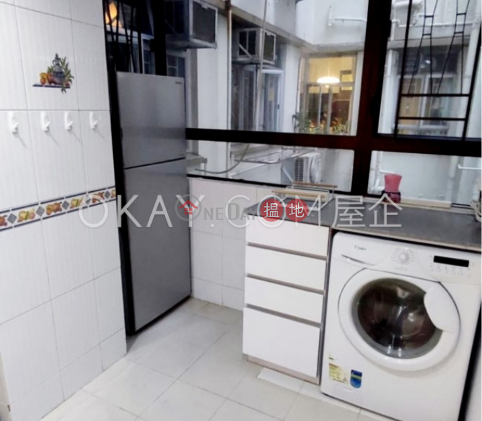 HK$ 15.8M | Ping On Mansion Western District, Unique 3 bedroom in Mid-levels West | For Sale