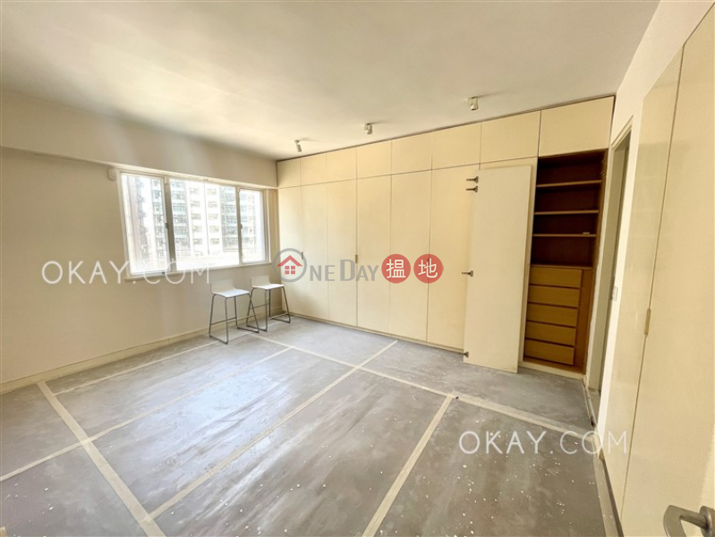 Gorgeous 3 bedroom with parking | Rental, Emerald Gardens 雅翠園 Rental Listings | Western District (OKAY-R64325)