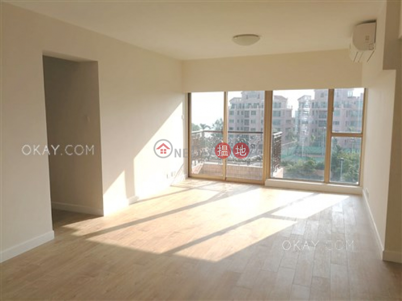 HK$ 28,000/ month Hong Kong Gold Coast Block 20 Tuen Mun Lovely 3 bedroom with balcony & parking | Rental