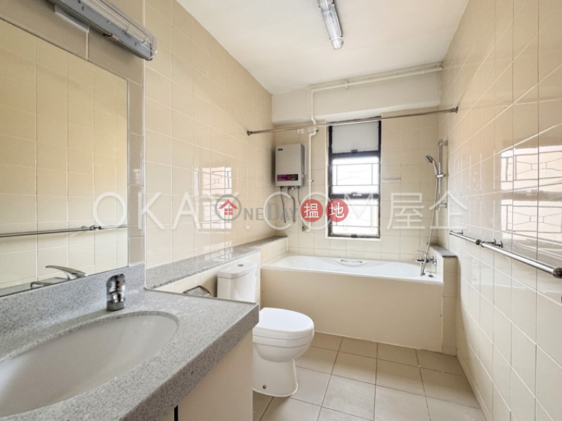 Popular 3 bedroom on high floor with balcony & parking | Rental | Wylie Court 衛理苑 Rental Listings