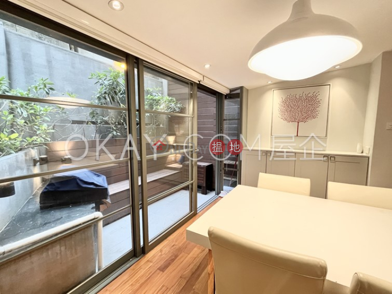 HK$ 25,000/ month | Rich Court | Western District Tasteful 1 bedroom with terrace | Rental