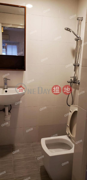 HK$ 20,000/ month, Wing Kit Building Wan Chai District, Wing Kit Building | 1 bedroom Mid Floor Flat for Rent