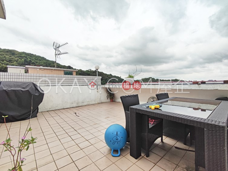 Lovely house with balcony & parking | Rental, Sai Sha Road | Sai Kung | Hong Kong, Rental | HK$ 30,000/ month