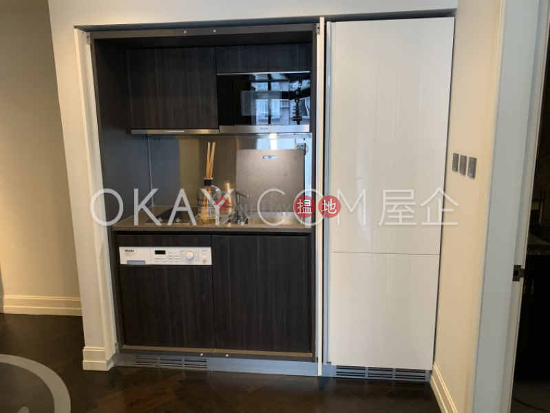 HK$ 33,000/ month Castle One By V | Western District, Stylish 1 bedroom on high floor with balcony | Rental
