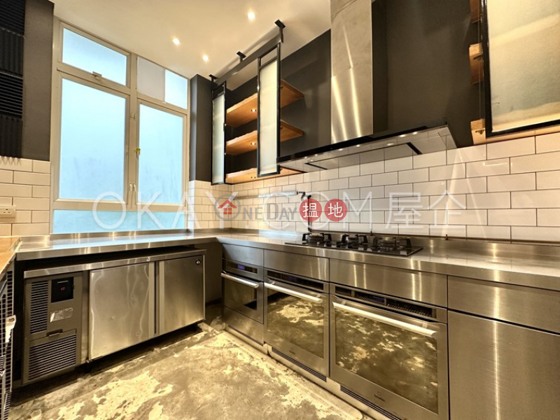 Tasteful 2 bedroom with balcony | Rental | 35 Bonham Road | Western District, Hong Kong Rental, HK$ 55,000/ month