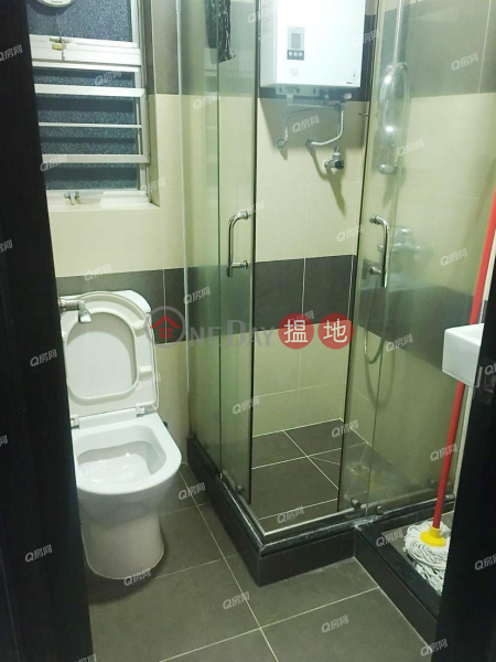 HK$ 10.3M, South Horizons Phase 2, Mei Hong Court Block 19, Southern District South Horizons Phase 2, Mei Hong Court Block 19 | 2 bedroom Mid Floor Flat for Sale