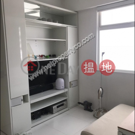 Unit with rooftop for sale with lease in Wan Chai | Luen Fat Mansion 聯發大廈 _0