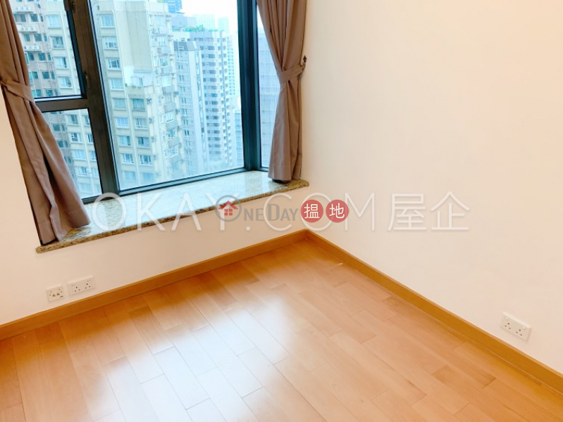 Nicely kept 3 bedroom in Mid-levels West | Rental | 3 Seymour Road | Western District | Hong Kong Rental | HK$ 35,000/ month