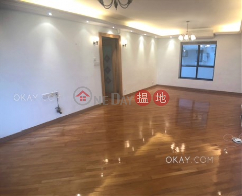 Unique 2 bedroom on high floor with harbour views | Rental | The Grand Panorama 嘉兆臺 _0