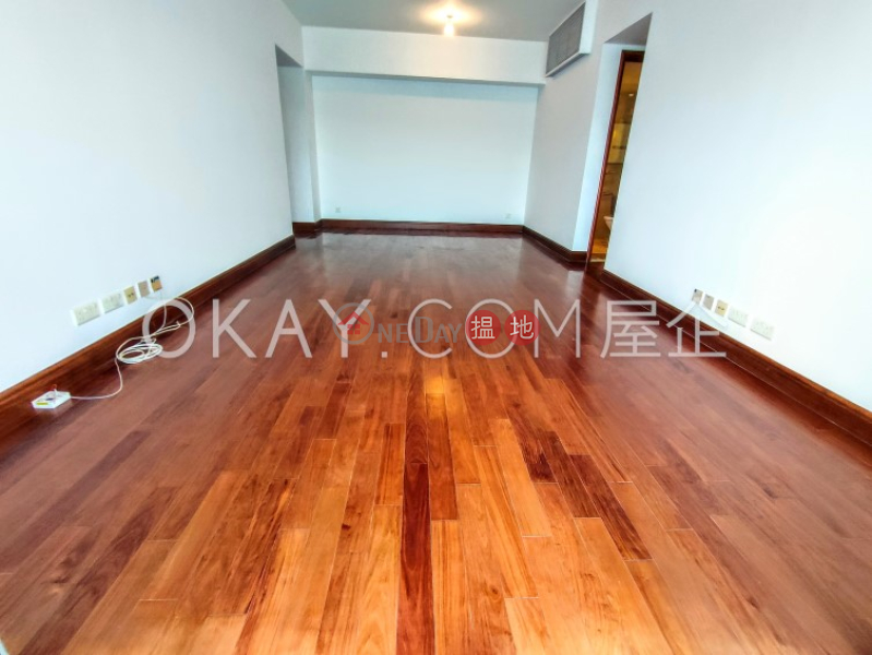 Stylish 3 bedroom with balcony & parking | For Sale, 1 Austin Road West | Yau Tsim Mong Hong Kong | Sales HK$ 32M