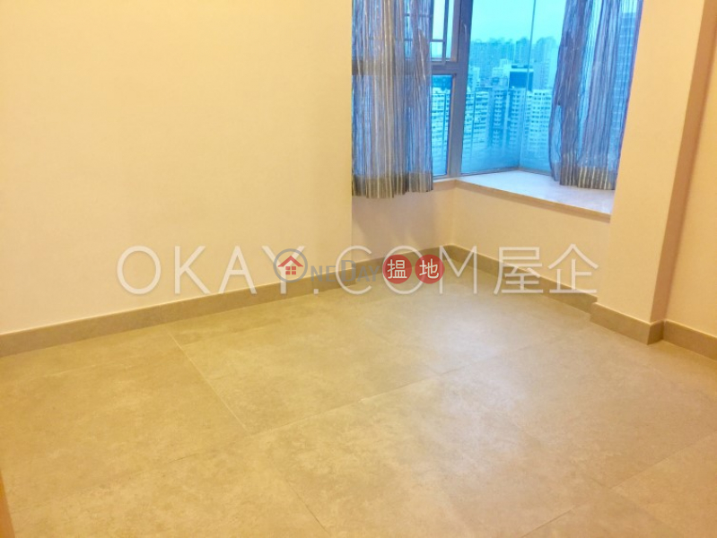 Gorgeous 3 bedroom with harbour views | Rental | The Waterfront Phase 2 Tower 6 漾日居2期6座 Rental Listings