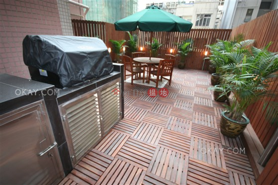 Generous 1 bedroom with terrace | Rental 1 Li Chit Street | Wan Chai District | Hong Kong | Rental HK$ 25,000/ month