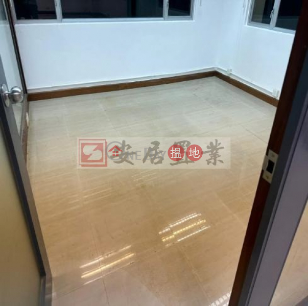 安居工商 何生 有匙 全包 靚寫裝 14 Hing Yip Street | Kwun Tong District Hong Kong | Rental HK$ 28,000/ month