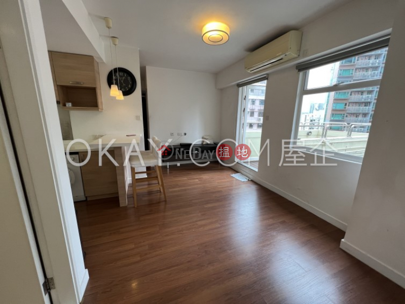 HK$ 30,500/ month, On Fung Building Western District | Charming 1 bedroom on high floor with rooftop & terrace | Rental