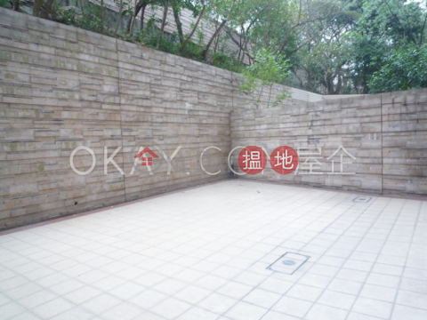 Luxurious 4 bedroom with balcony & parking | Rental | ONE BEACON HILL PHASE4 畢架山一號4期 _0
