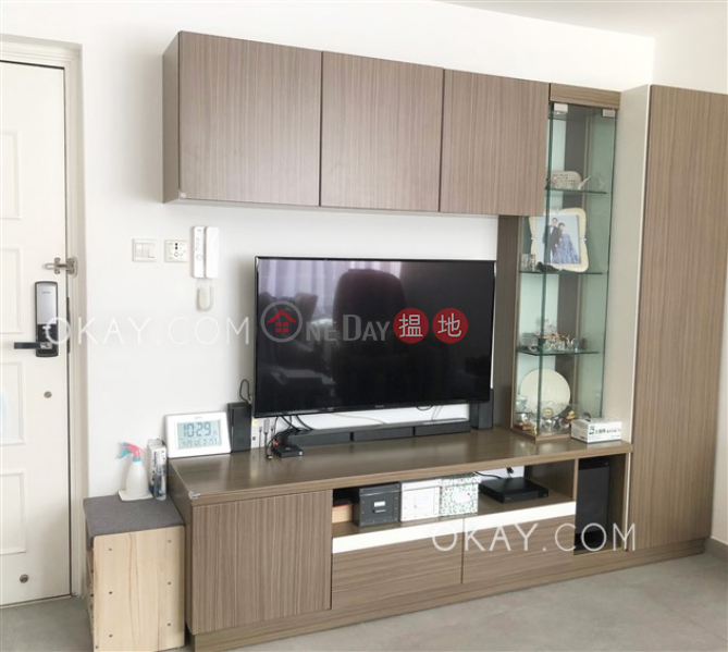 Property Search Hong Kong | OneDay | Residential Sales Listings Tasteful 2 bedroom on high floor | For Sale