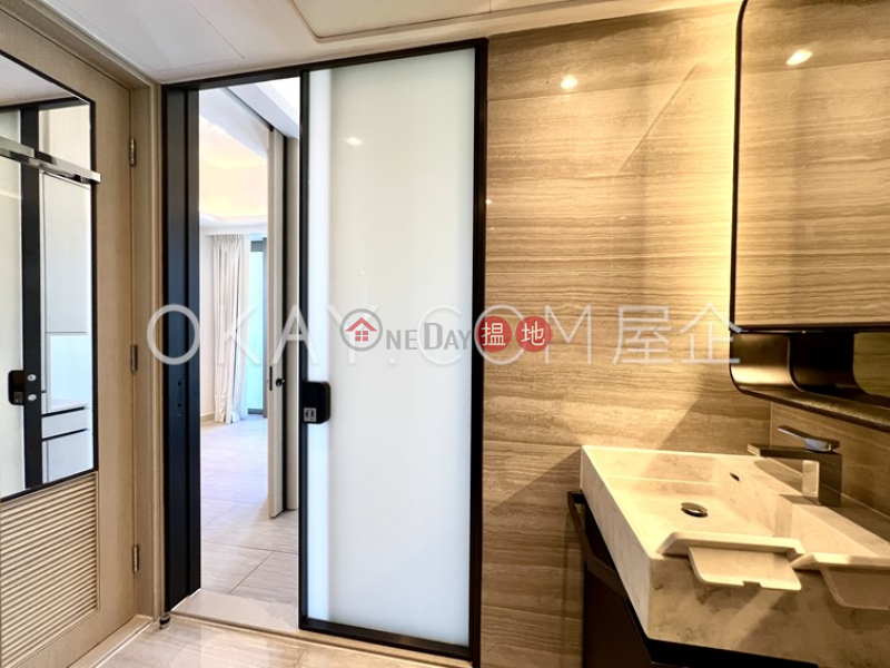 HK$ 29,700/ month, Townplace Soho Western District | Generous 1 bedroom on high floor with balcony | Rental