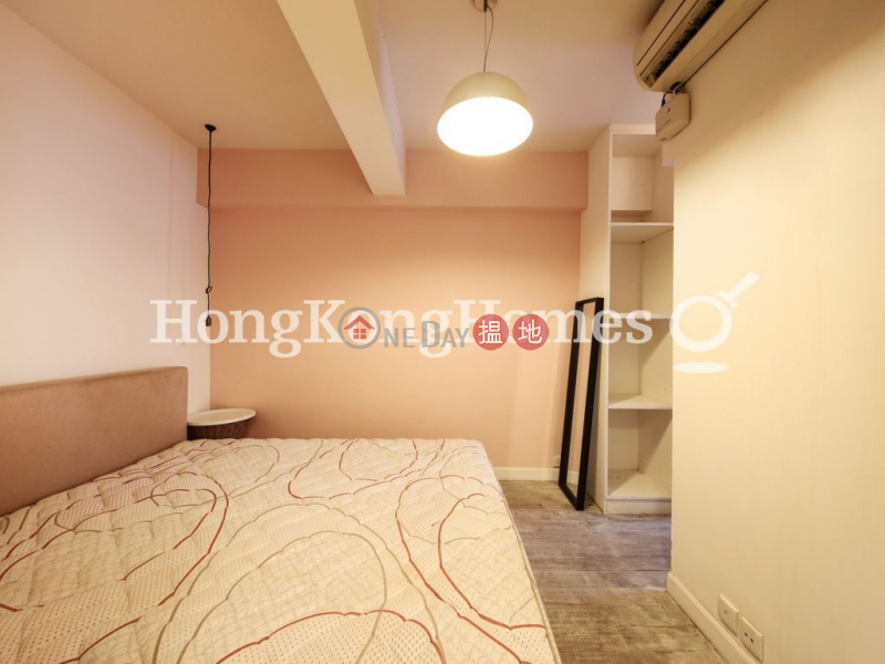 HK$ 33,000/ month 41-43 Gough Street Central District, 1 Bed Unit for Rent at 41-43 Gough Street