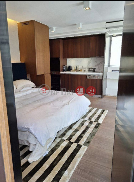 STUDIO+FLAT ROOF+BALCONY, 5 Star Street 星街5號 Rental Listings | Wan Chai District (AMKPR-5089162425)