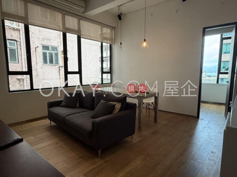 HK$ 35,000/ month, Augury 130, Western District, Charming 1 bedroom on high floor with rooftop | Rental