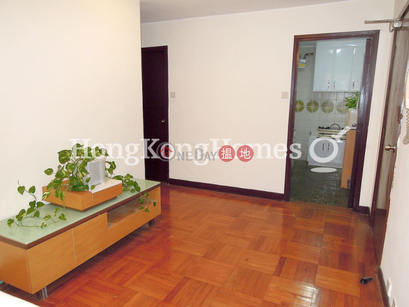 2 Bedroom Unit for Rent at CHI FU FA YUEN- FU KING YUEN, 4 Chi Fu Road | Western District | Hong Kong Rental HK$ 18,000/ month