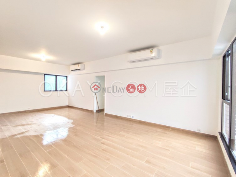 HK$ 75,000/ month 2 Old Peak Road Central District | Gorgeous 3 bedroom on high floor with parking | Rental